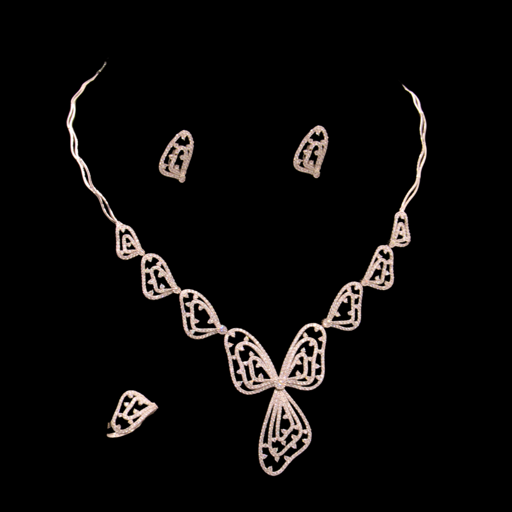 18K Gold Necklace Set